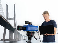 Optomet Nova-Xtra long Single-Point vibromter for long distance measuring