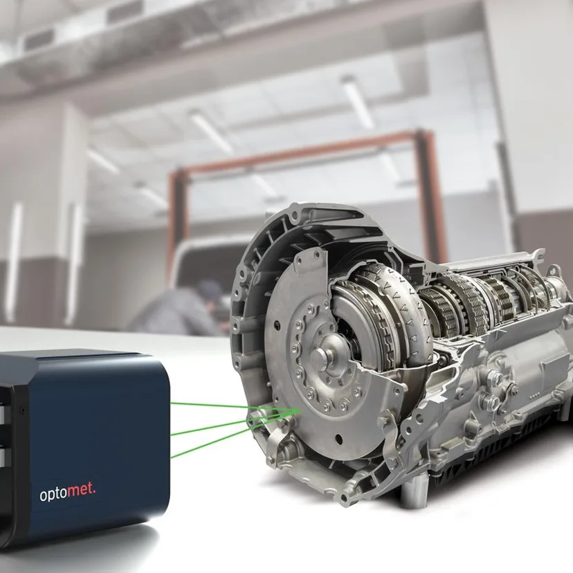 Schwingungsmessung an einem Elektromotor mit SMART 3D Fiber.