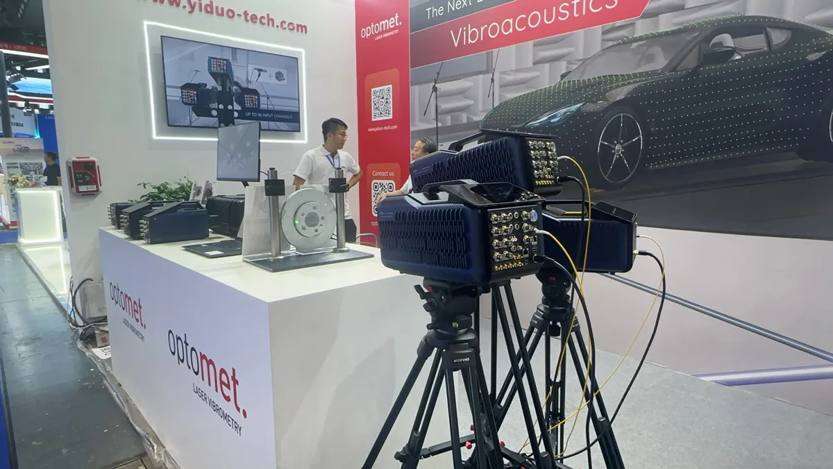 Stand de Optomet en la Automotive Testing Expo China 2025.